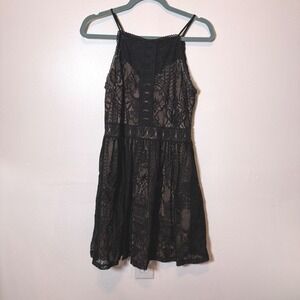 Black Lace Halter Neck Fit Flare Dress Mesh Lined Knee Length Medium